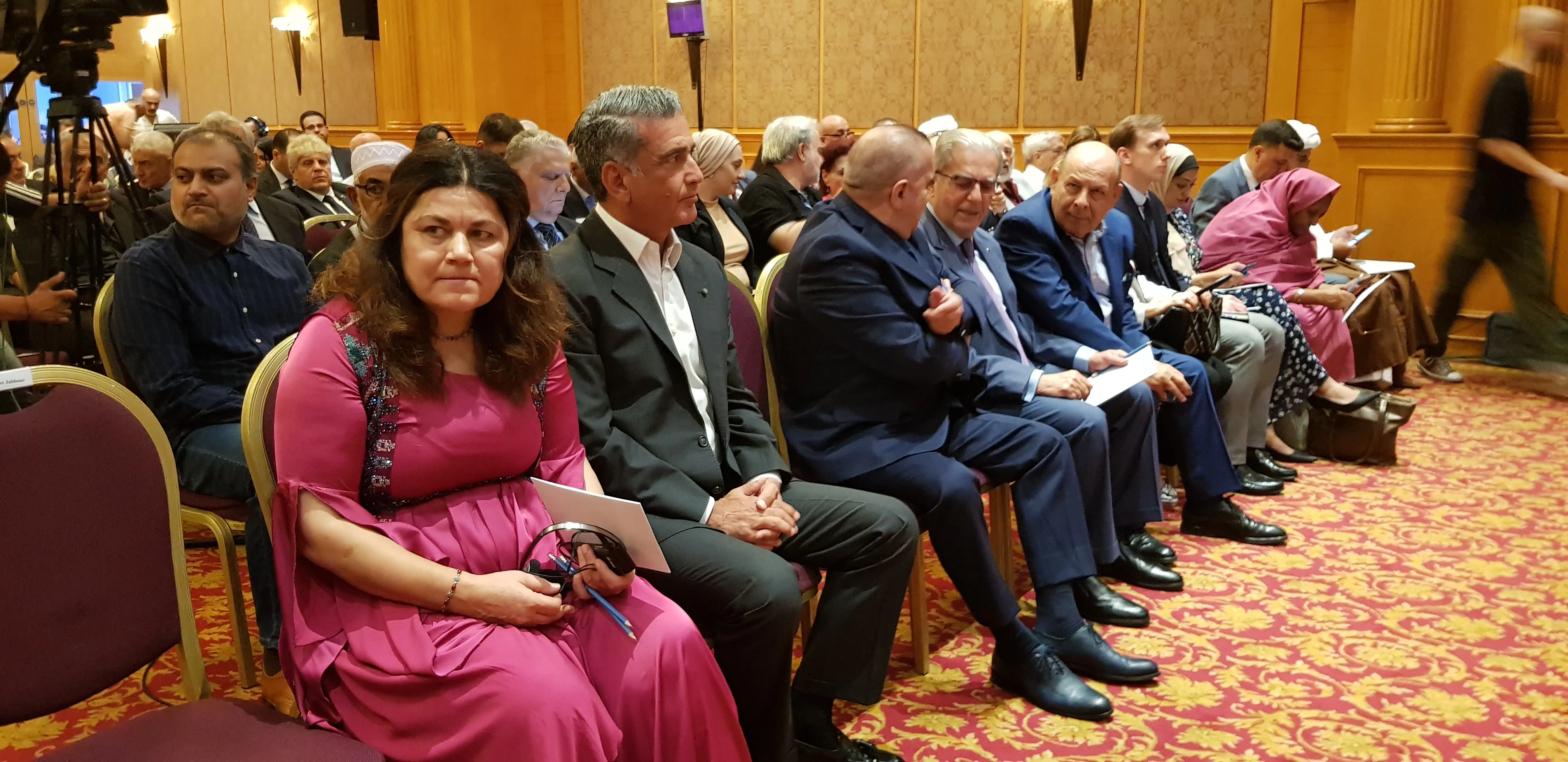 Comienza el foro "Juntos por un Medio Oriente Democrático - Camino a la Paz"