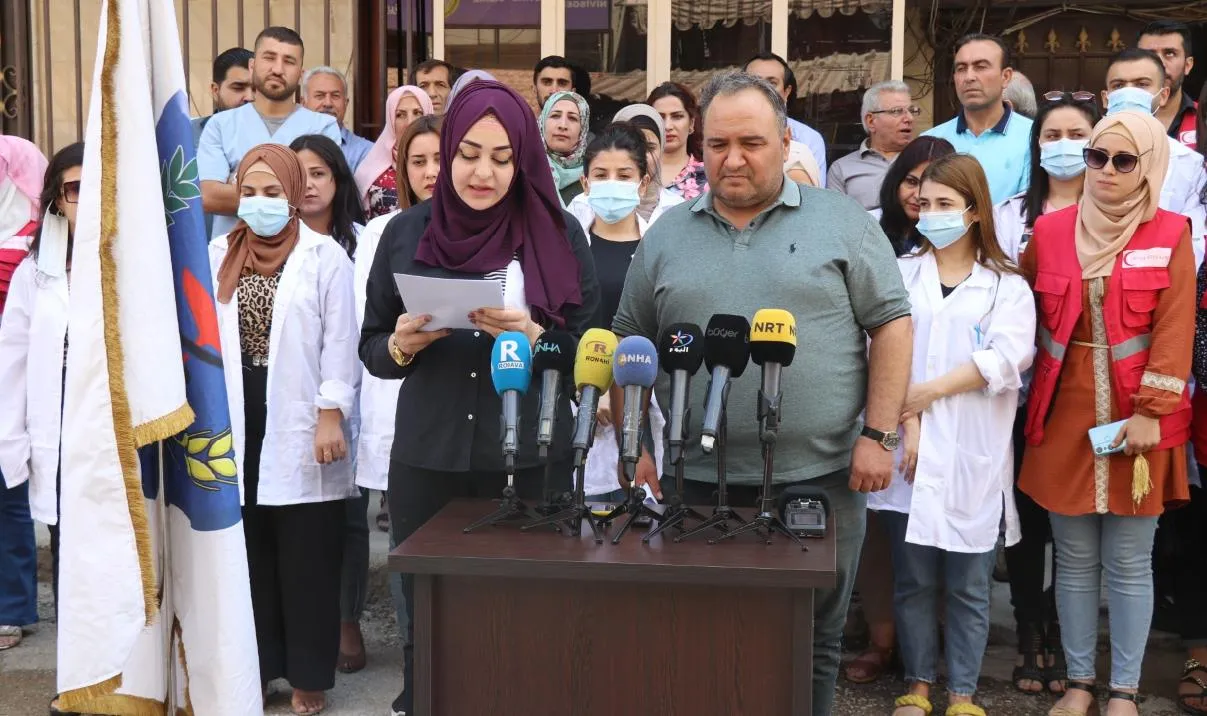 Las instituciones de salud critican y condenan el ataque turco al hospital Tal Rifaat