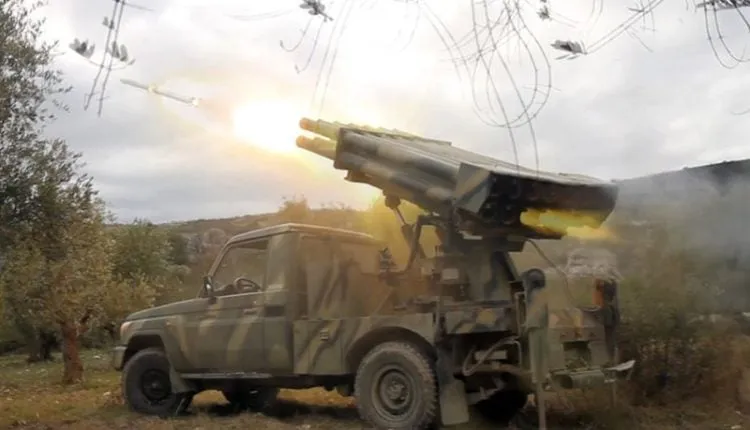 Mercenarios turcos bombardean las posiciones de las fuerzas de Damasco en el campo de Idlib y Alepo