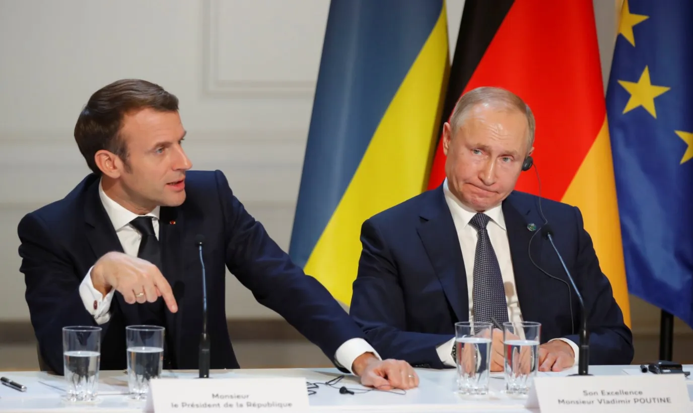 Macron: Rusia desestabiliza la situación en África