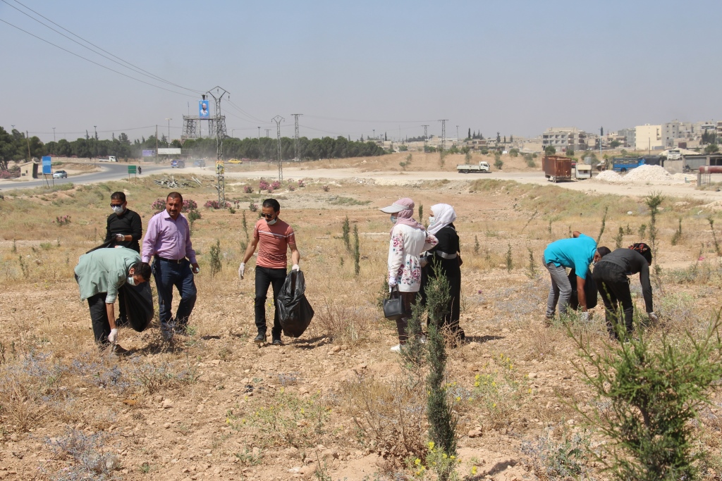 Comienza la campaña de recolección de basura en Manbij