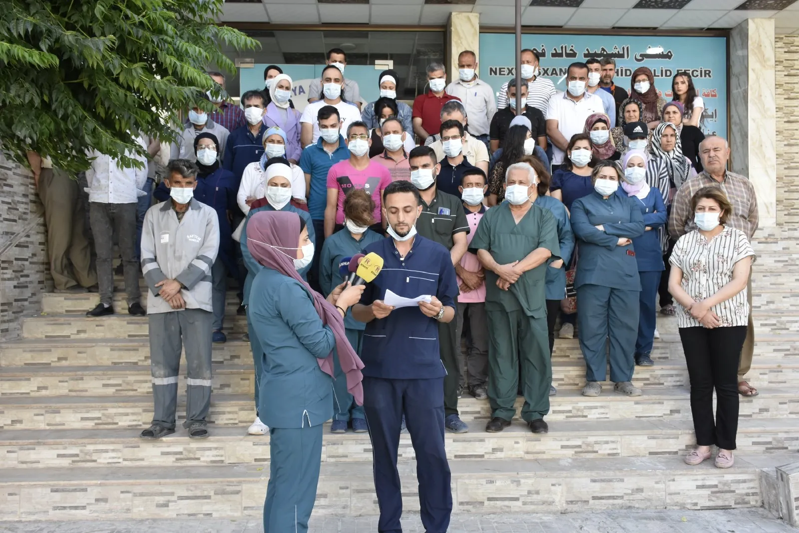 Atacar hospitales es un crimen de guerra