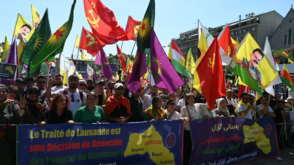Kurdos en Lausana afirman su resistencia por su identidad
