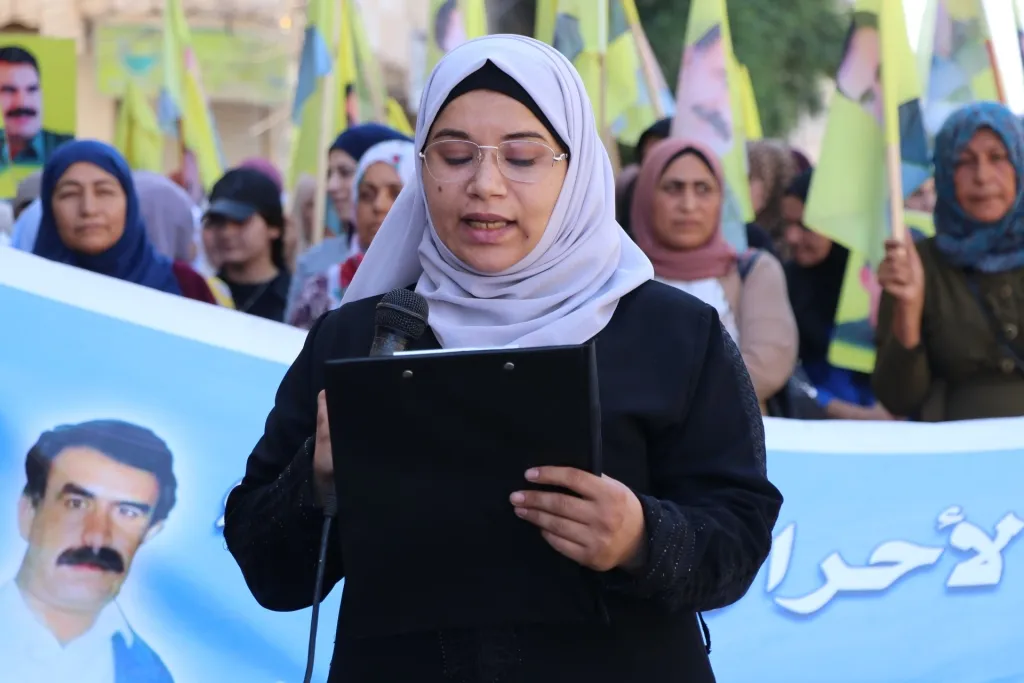 ​​​​​​​Durante tres manifestaciones: debemos oponerse a las prácticas del estado turco contra el líder Ocalan