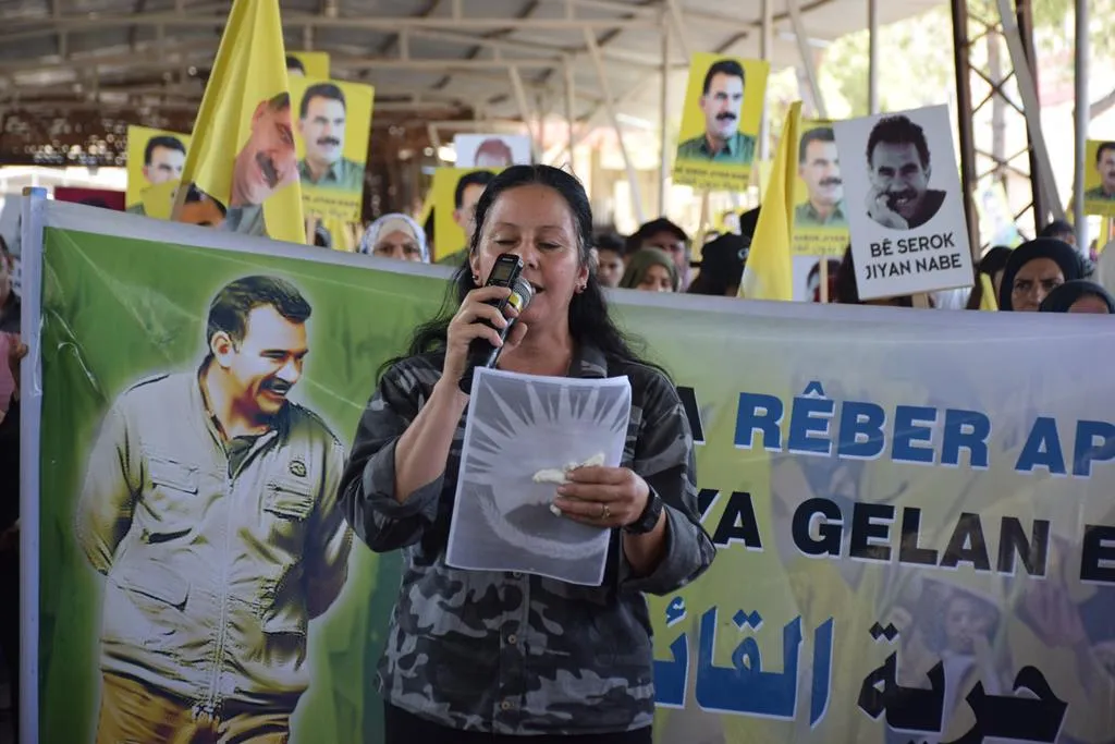 Descontento popular por amenazas contra el líder Ocalan