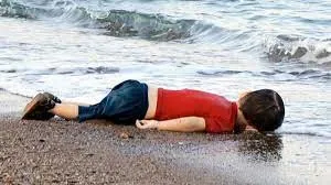 289 niños refugiados mueren este año al intentar cruzar el Mediterráneo