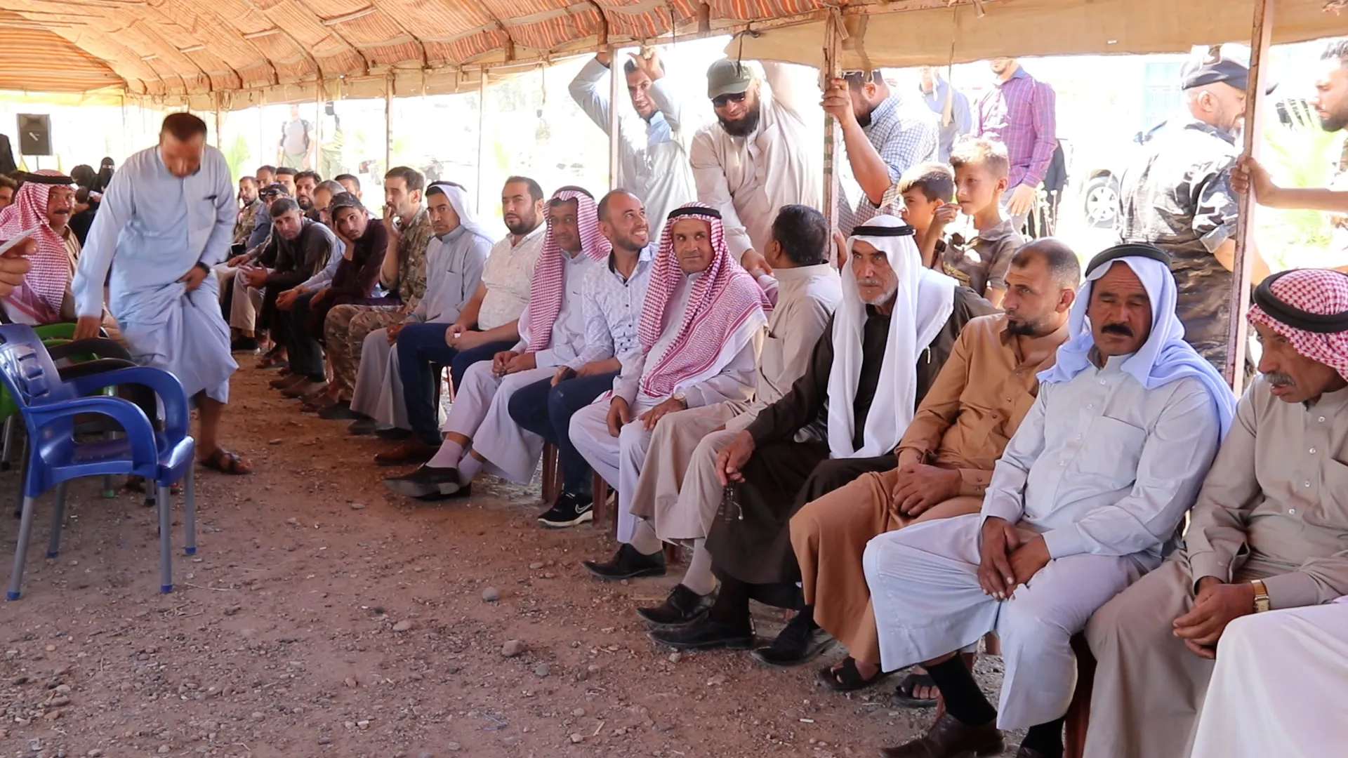 Los residentes de Deir ez-Zor organizan una conferencia en apoyo del líder Ocalan