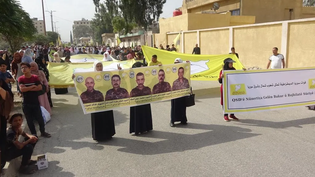 Pueblo de Raqqa: apoyamos a las SDF frente cualquier ataque que amenace nuestra tierra