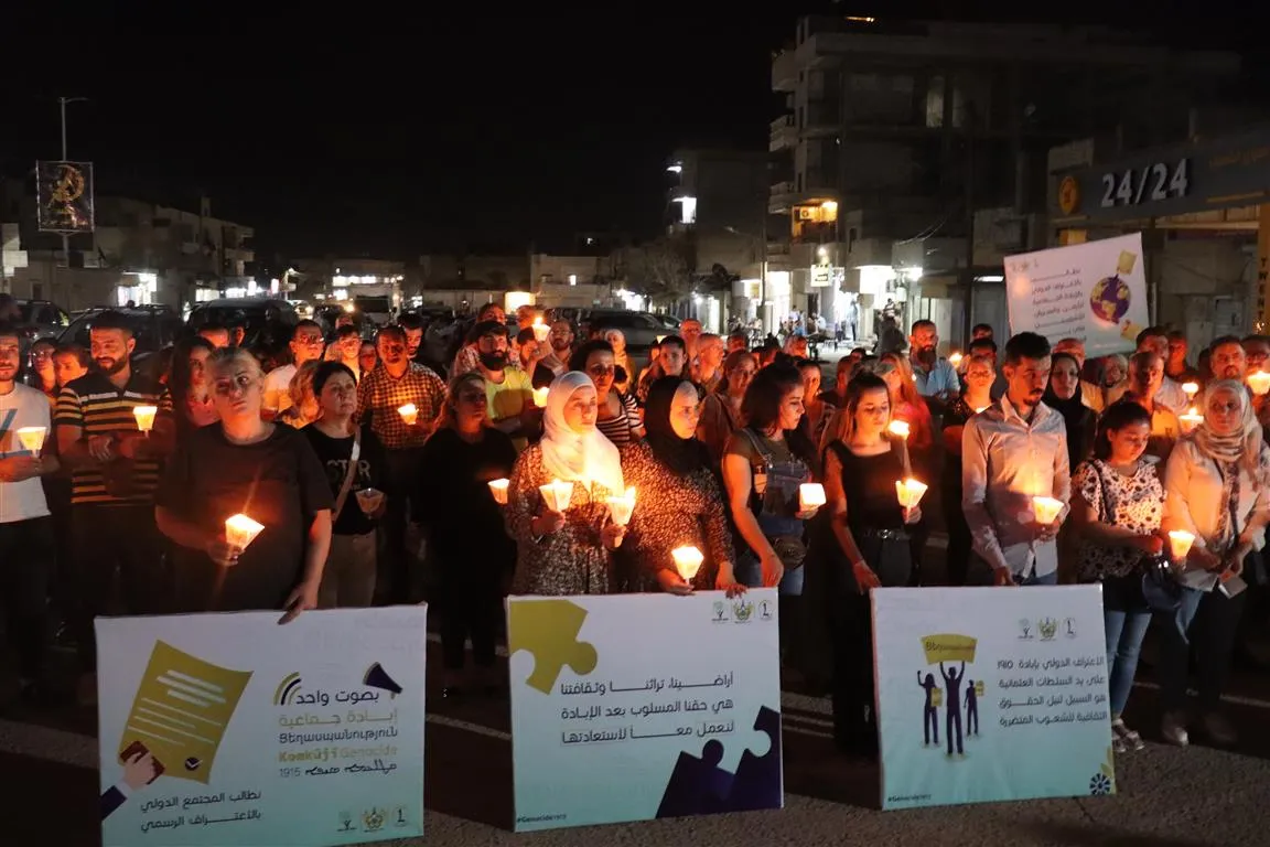 Los residentes honran la memoria de las víctimas del genocidio armenio