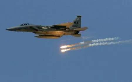 Aviones de combate rusos renuevan sus bombardeos contra zonas de "desescalada"