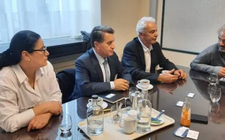 Parlamentarios belgas condenan los crímenes turcos contra los residentes del norte y el este de Siria