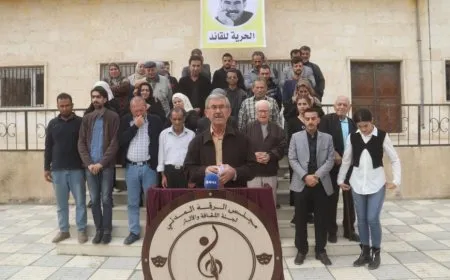 Los residentes de Raqqca piden la liberación del líder Abdullah Ocalan 
