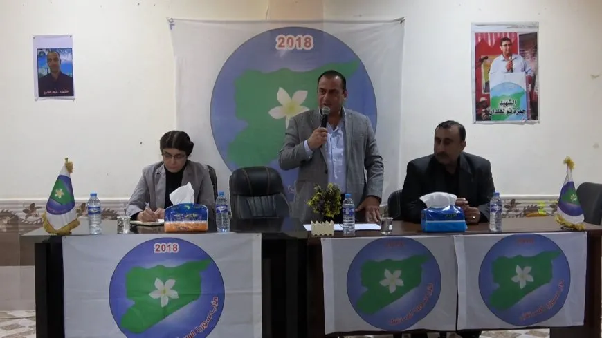 El Partido Futuro de Siria celebra un debate sobre los acontecimientos políticos en Deir ez-Zor