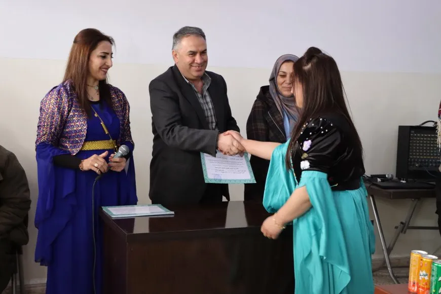 Finaliza el primer semestre en la Academia de Educación y Estudios Estratégicos