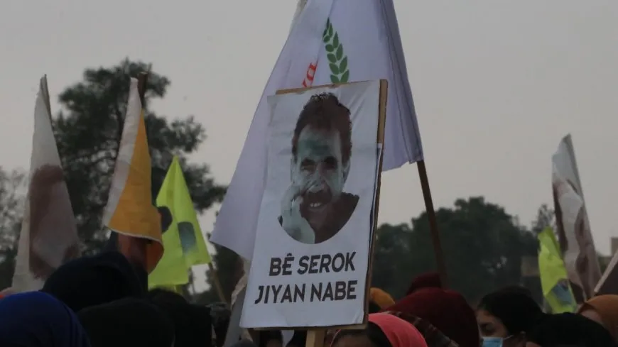Marcha masiva en apoyo del líder Abdullah Ocalan en Hasaka