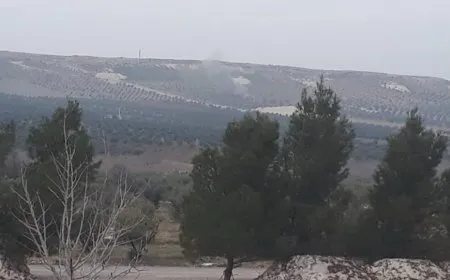 El ejército turco de ocupación bombardea aldeas en Manbij