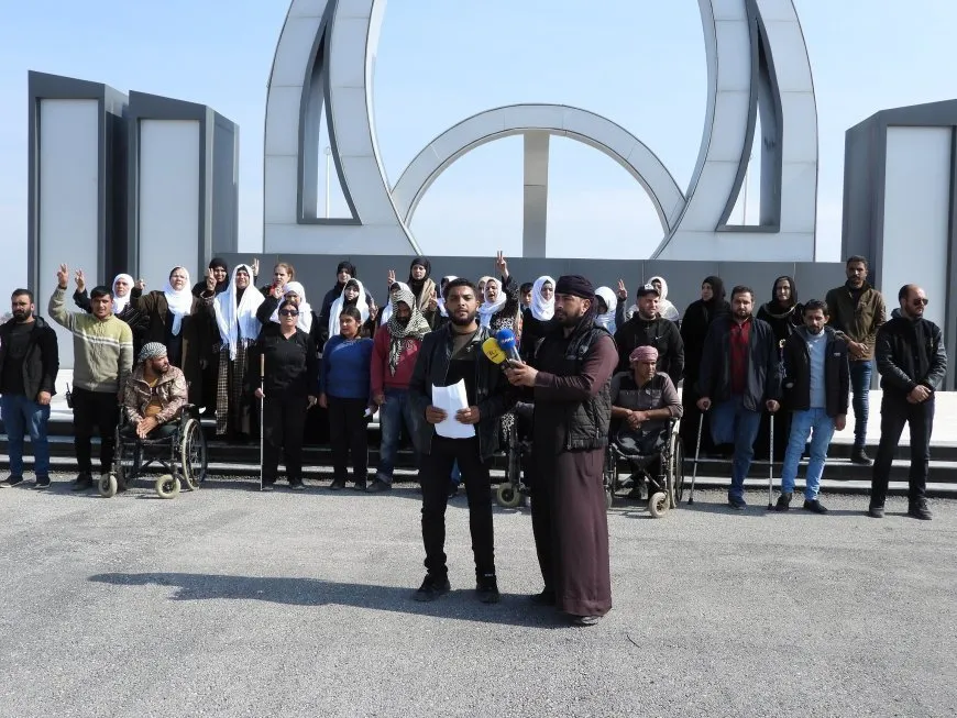 Los residentes de Tabqa y Raqqa condenan la conspiración