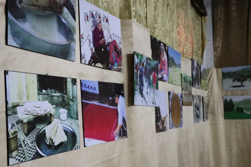 Inaugurada una exposición fotográfica en Shahba