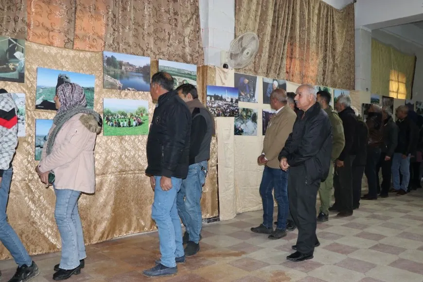 Inaugurada una exposición fotográfica en Shahba
