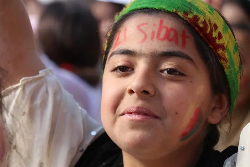  La región del norte y el este de Siria celebra el Día Internacional de la Lengua Materna