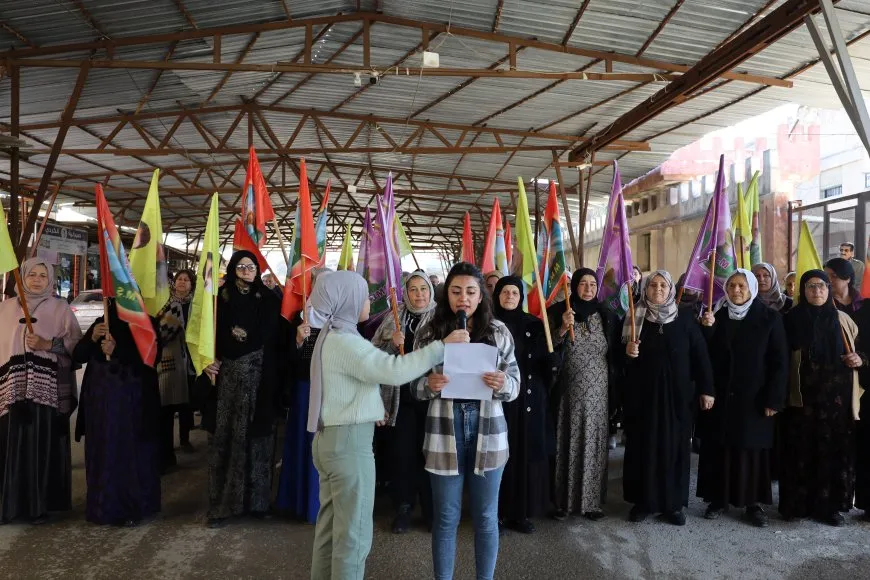 Familiares de mártires expresan preocupación por la salud del líder Öcalan