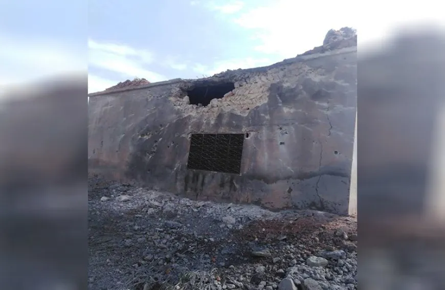 Devastación en el pueblo de la zona rural de Manbij