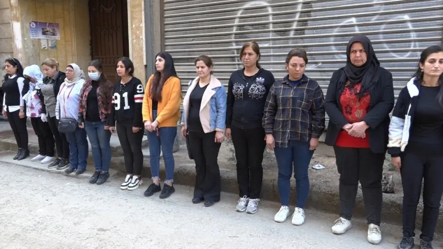 Los residentes del norte y este de Siria honran la memoria de las víctimas de la masacre de Halabja