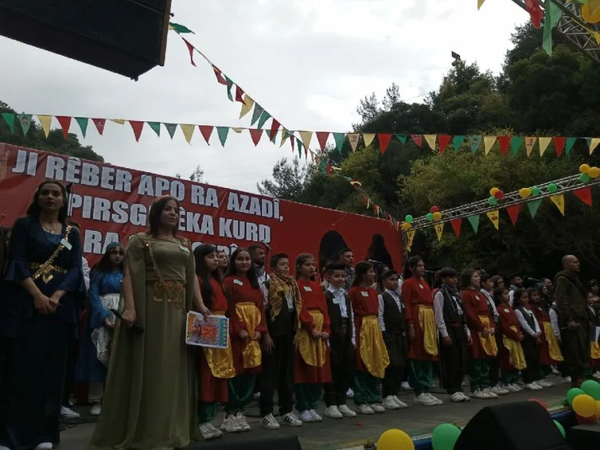 Los kurdos celebran el Newroz en Beirut