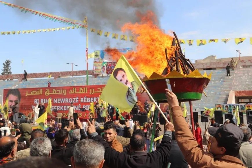 Los residentes celebran el Newroz en el noreste de Siria