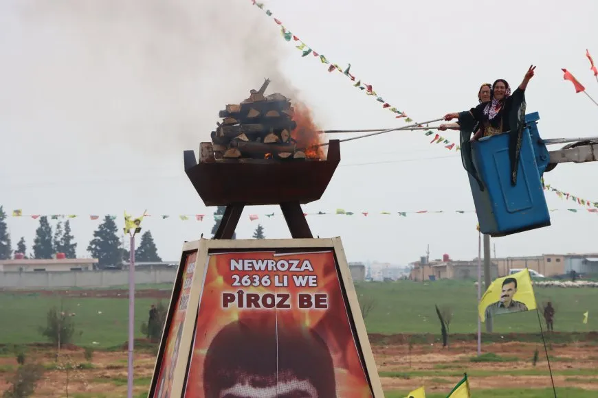 Los residentes celebran el Newroz en el noreste de Siria
