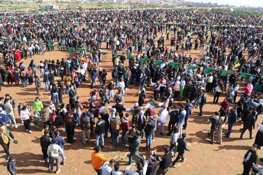 Finalizan las celebraciones del Newroz en Kobanê y Alepo