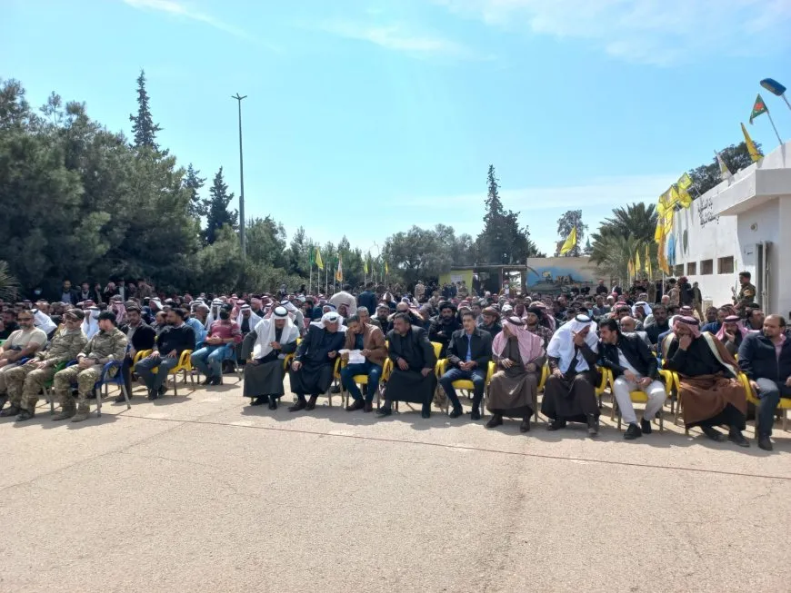 Las SDF celebran el aniversario de la liberación de Baxoz