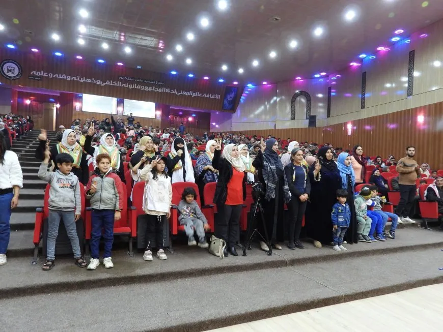 El Consejo de Familias de los Mártires de Tabqa celebra el cumpleaños del líder Abdullah Ocalan