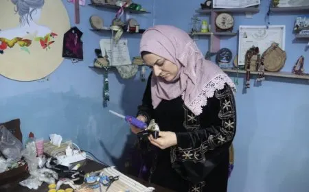Lanzado en Raqqa un proyecto para la independencia financiera de las mujeres
