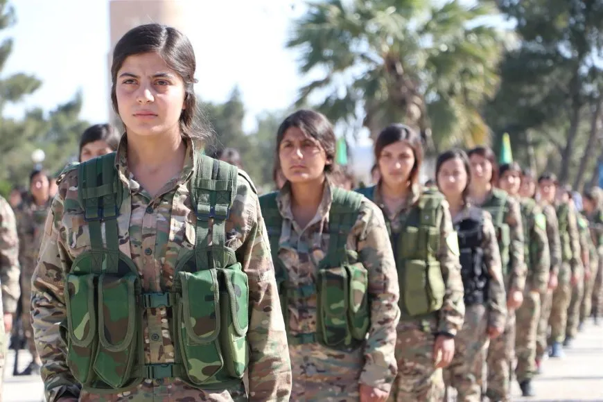 Luchadores de YPJ: Nuestro objetivo es cambiar la mentalidad dominante de las mujeres y la sociedad