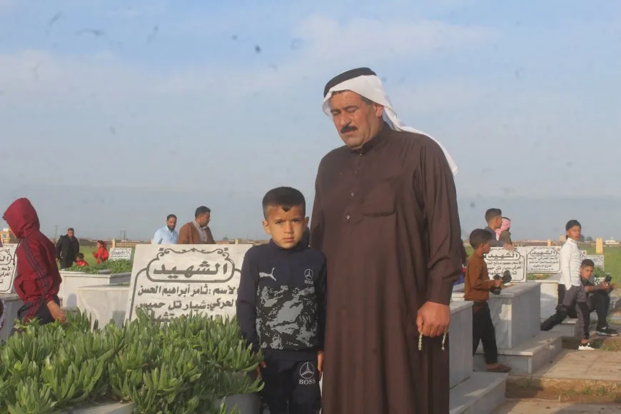 Civiles del norte y este de Siria visitan los santuarios de los mártires por la ocasión del Eid