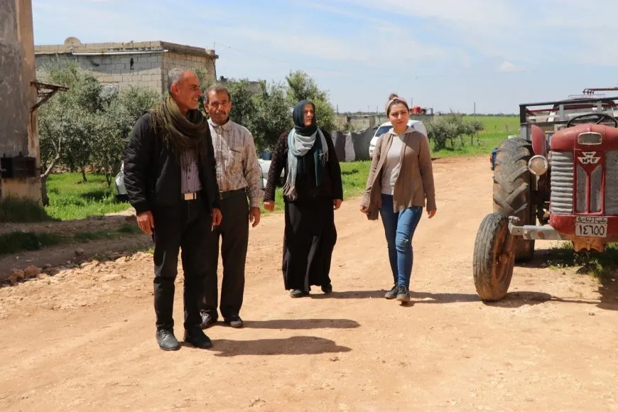 Visitan a las familias de los mártires en el segundo día de Eid al-Fitr