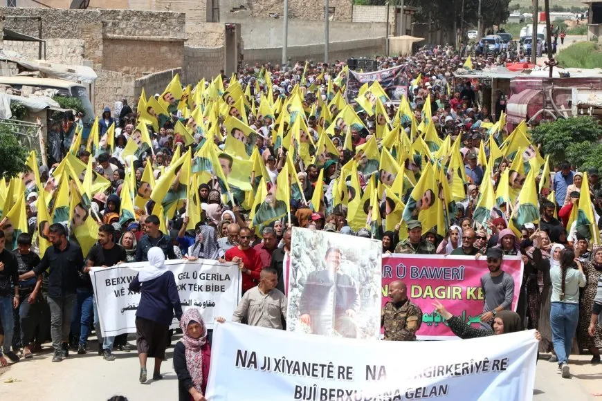 La indignación popular por la ofensiva turca contra la guerrilla