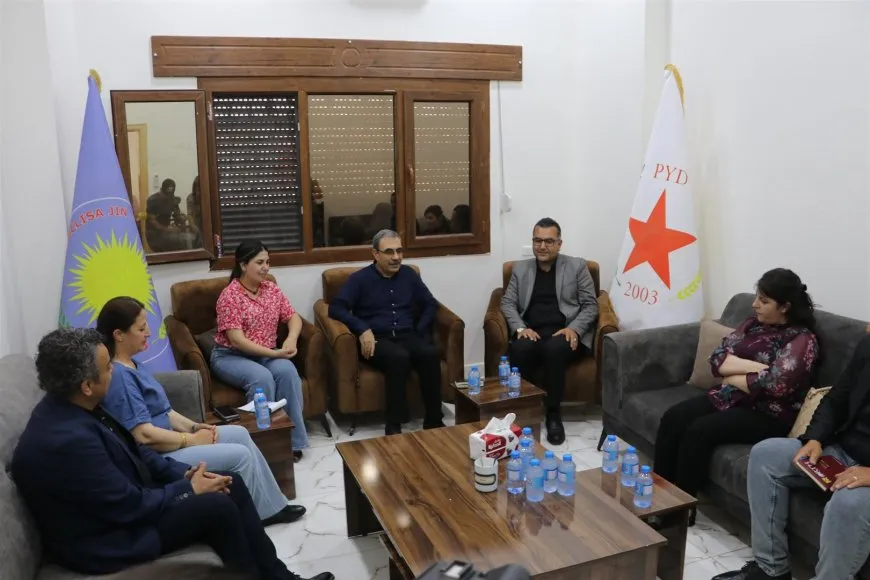 Los partidos políticos debaten sobre la importancia de las elecciones municipales