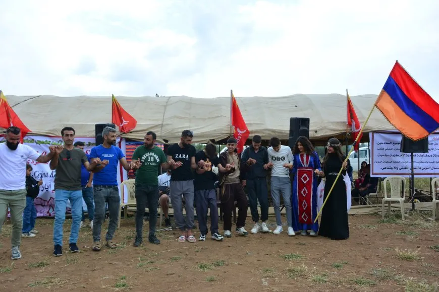 Los residentes de Tirbespîyê celebran el Día Internacional de los Trabajadores