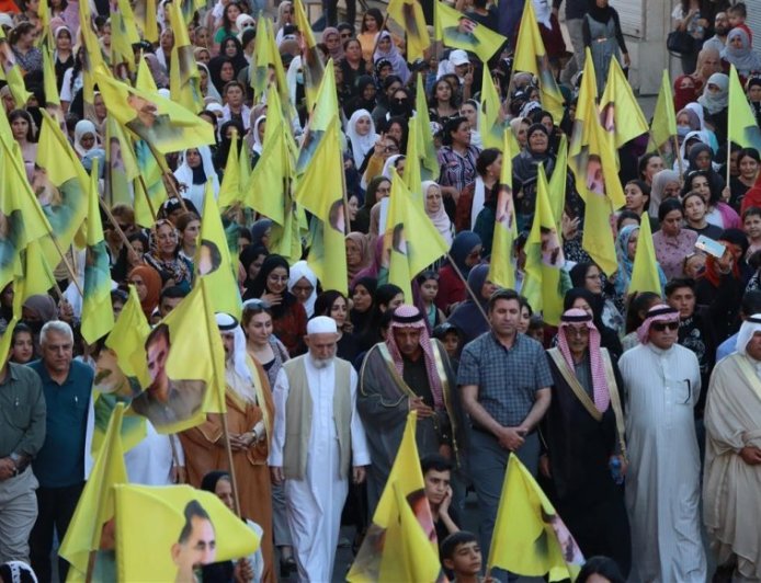 Manifestaciones para exigir la libertad física del líder Abdullah Ocalan