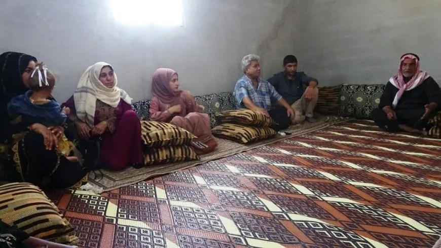 Visitan a las familias de los mártires durante el segundo día de Eid al-Adha