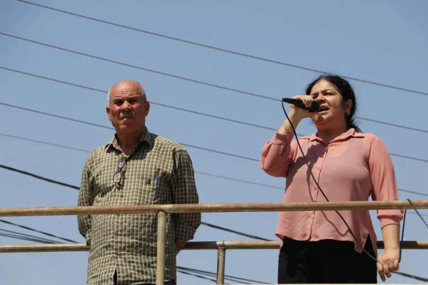 "El líder Ocalan es una brújula de la verdad", aseguran manifestantes en Hasaka