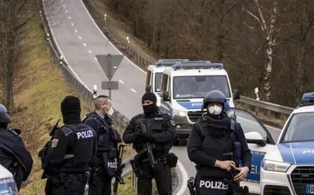 Secuestran a ocho personas en Alemania y Suecia bajo sospecha de participación en crímenes de guerra en Siria