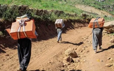 El régimen iraní ataca una vez más a los comerciantes: 1 muerto y 8 heridos
