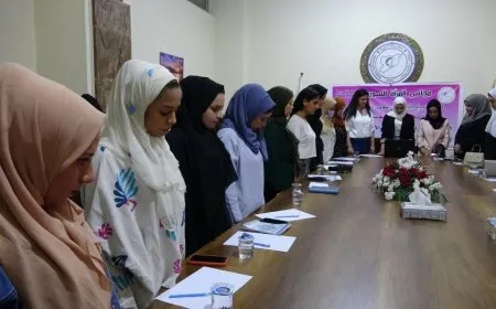 El Comité de Mujeres Jóvenes debate temas sociales