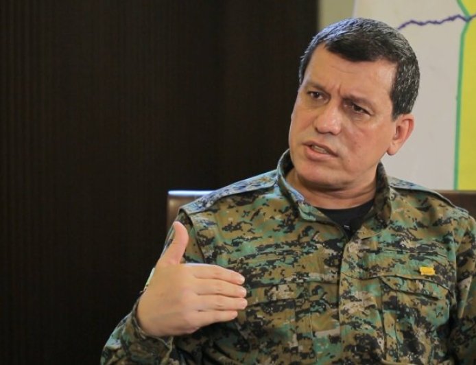 El Comandante en Jefe de las SDF aclara algunas evaluaciones y envía mensajes im...