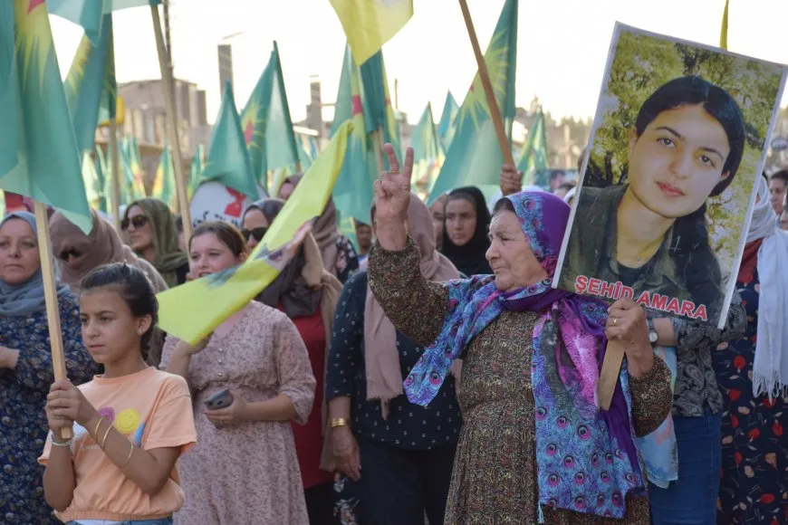 Los residentes de Tirbespîyê condenan la ocupación turca