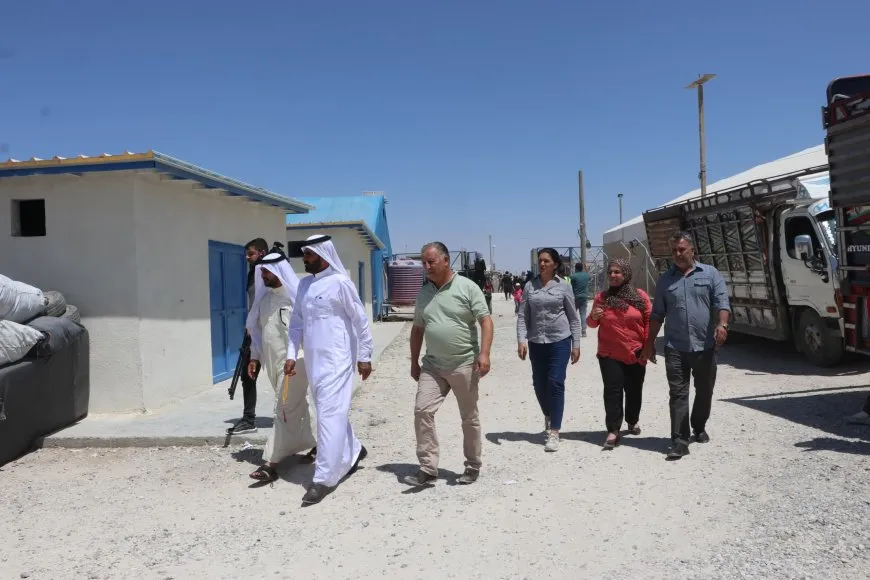 Un nuevo grupo sale del campamento de Al-Hol