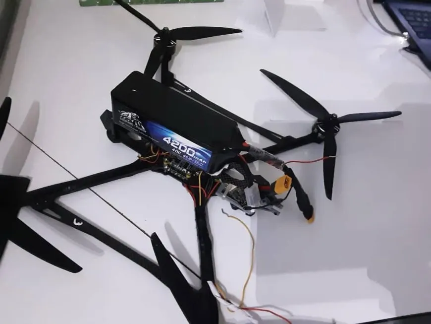 Derriban dos drones turcos en Kobani